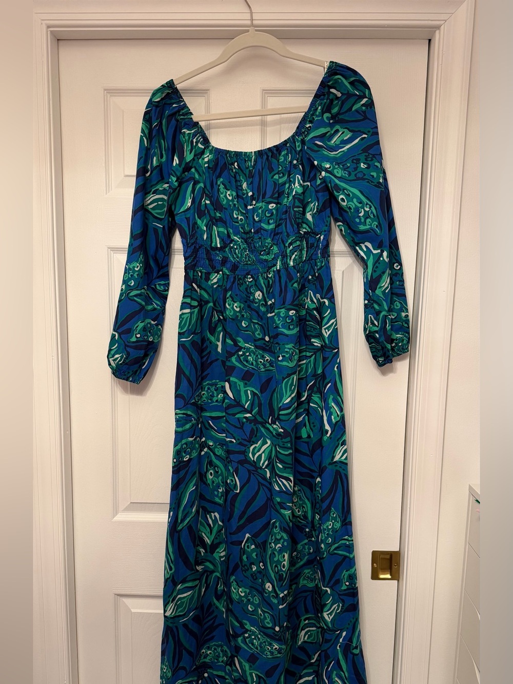 EUC Lilly Pulitzer Lakira Blue & Teal Leaf-Print Maxi Dress. Size M